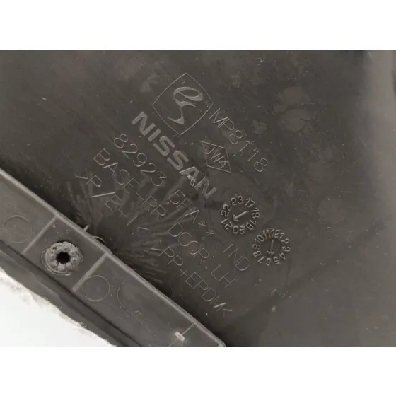 Guarnecido Puerta Trasera Izquierda para Nissan Micra V (K14)