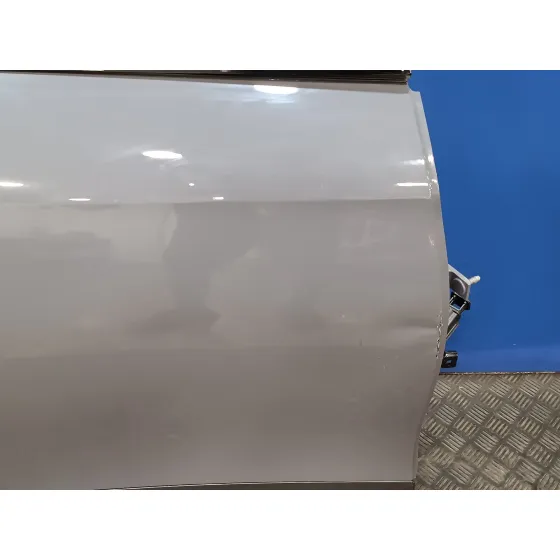 Puerta Trasera Derecha para Cupra Formentor