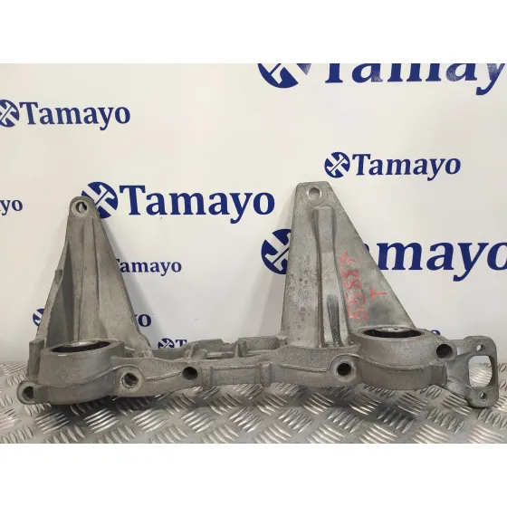 Soporte para Mercedes-Benz Vito Tourer (447)
