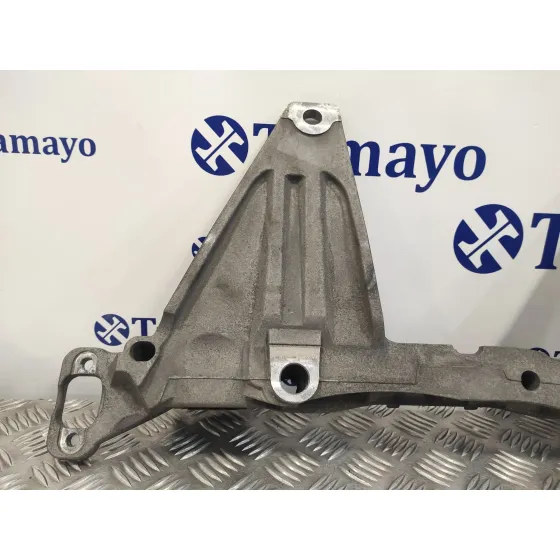 Soporte para Mercedes-Benz Vito Tourer (447)
