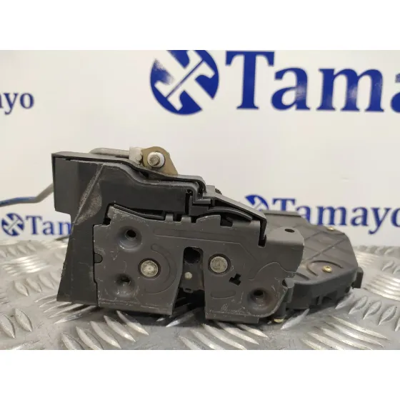 Cerradura Puerta Trasera Derecha para Mazda 3 Berlina (Bk)