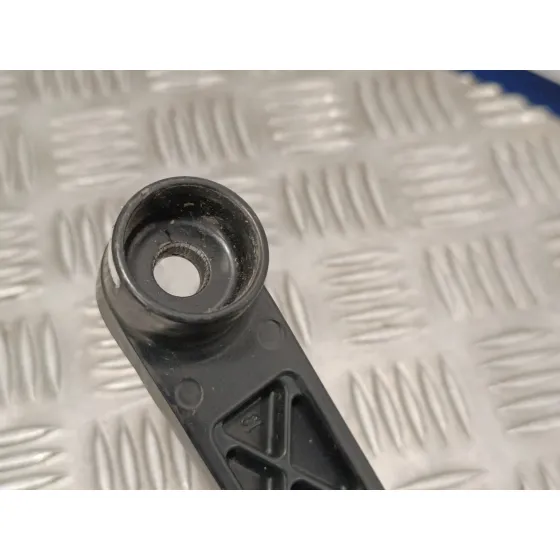Brazo Limpia Delantero Derecho para Kia Rio Iii (Ub)
