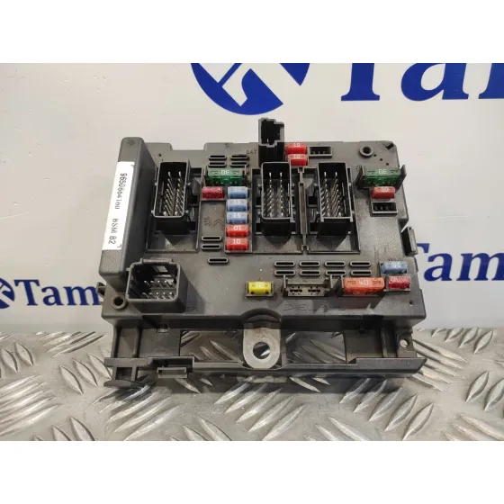 Caja Reles / Fusibles para Peugeot 307 Break / Sw (S1)