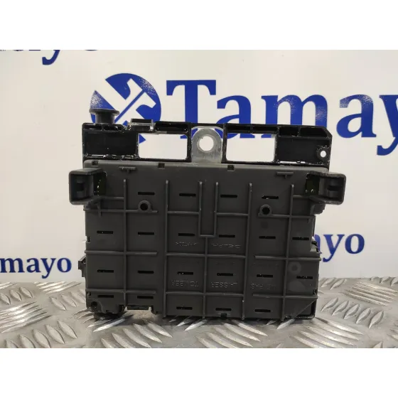 Caja Reles / Fusibles para Peugeot 307 Break / Sw (S1)