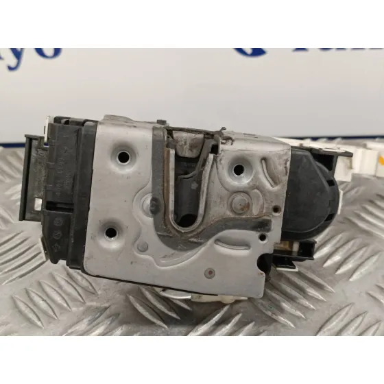 Cerradura Puerta Delantera Izquierda para Volkswagen Crafter Caja Cerrada