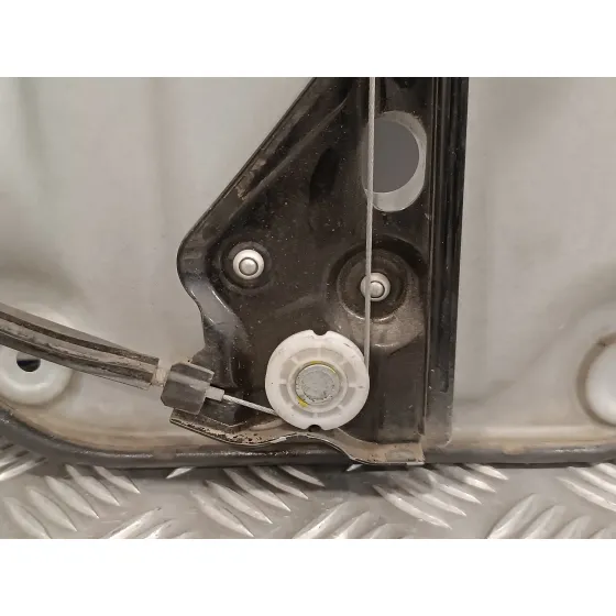 Elevalunas Trasero Izquierdo para Volkswagen Touran (1T2)