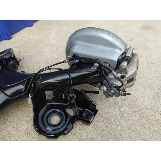 Puente Trasero para Citroën C4 Lim.