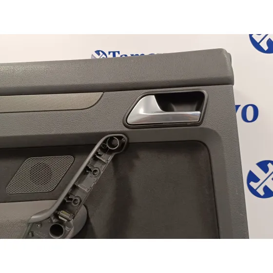 Guarnecido Puerta Trasera Izquierda para Volkswagen Touran (1T2)