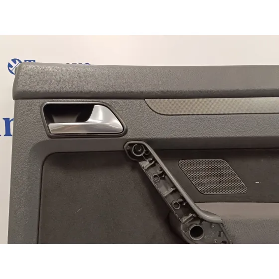 Guarnecido Puerta Trasera Derecha para Volkswagen Touran (1T2)