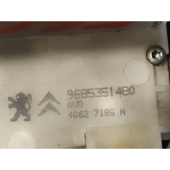 Cerradura Puerta Delantera Derecha para Citroën C4 Lim.