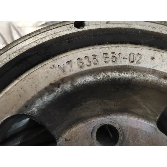 Polea Ciguenal para Peugeot 3008