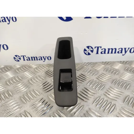 Mando Elevalunas Trasero Izquierdo para Nissan Qashqai (J10)