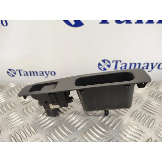 Mando Elevalunas Trasero Izquierdo para Nissan Qashqai (J10)