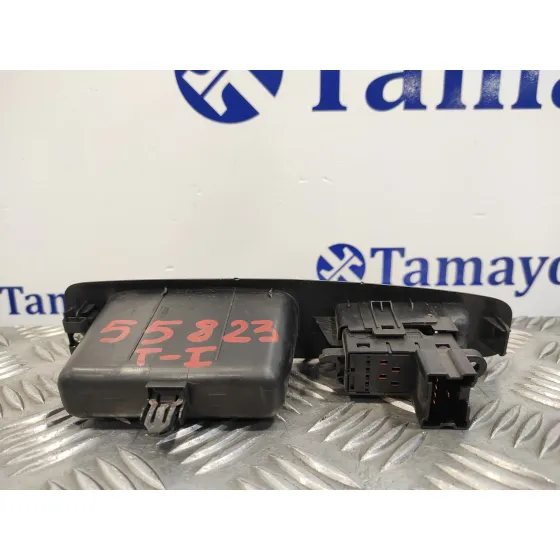 Mando Elevalunas Trasero Izquierdo para Nissan Qashqai (J10)