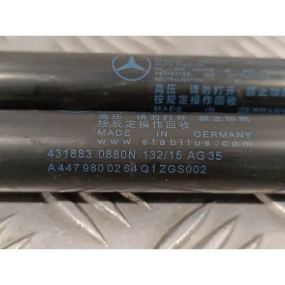 Amortiguadores Maletero / Porton para Mercedes-Benz Vito Tourer (447)
