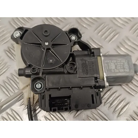 Elevalunas Trasero Derecho para Volkswagen Polo (6R1)
