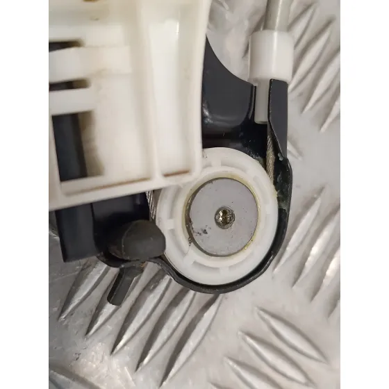 Elevalunas Trasero Derecho para Volkswagen Polo (6R1)