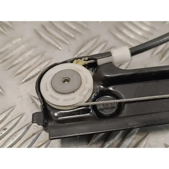 Elevalunas Trasero Derecho para Volkswagen Polo (6R1)