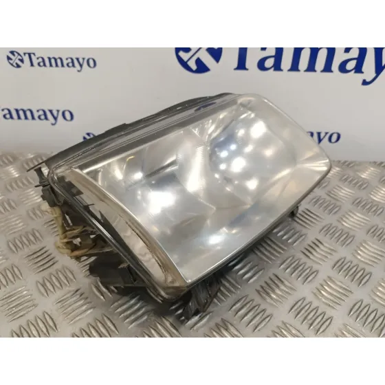 Faro Derecho para Volkswagen Polo Berlina (6N2)