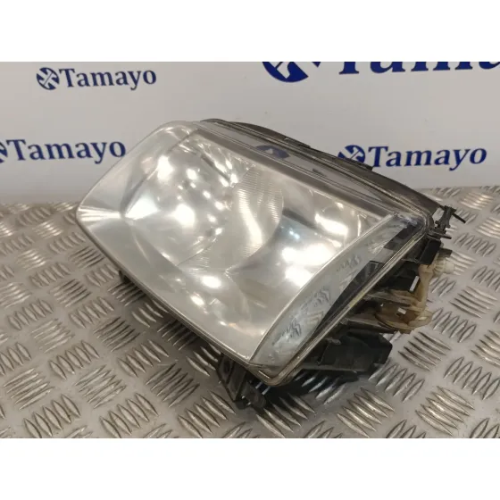 Faro Izquierdo para Volkswagen Polo Berlina (6N2)