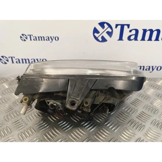 Faro Izquierdo para Volkswagen Polo Berlina (6N2)
