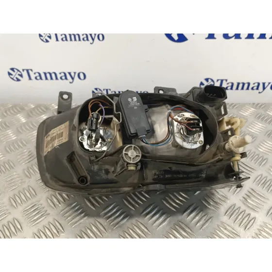 Faro Izquierdo para Volkswagen Polo Berlina (6N2)
