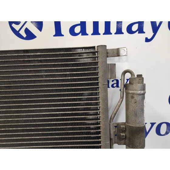 Condensador / Radiador Aire Acondicionado para Nissan Micra (K12E)