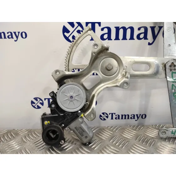 Elevalunas Delantero Izquierdo para Toyota Rav 4 (A3)