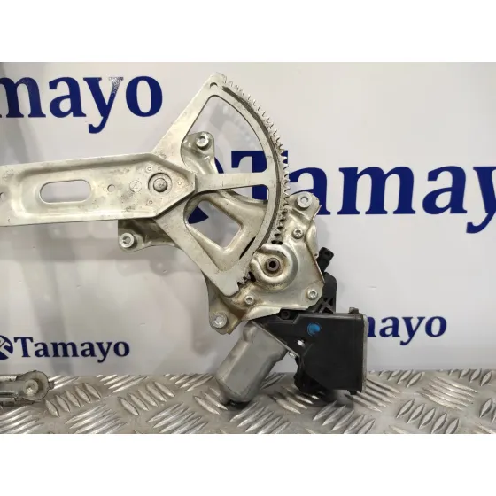 Elevalunas Delantero Izquierdo para Toyota Rav 4 (A3)