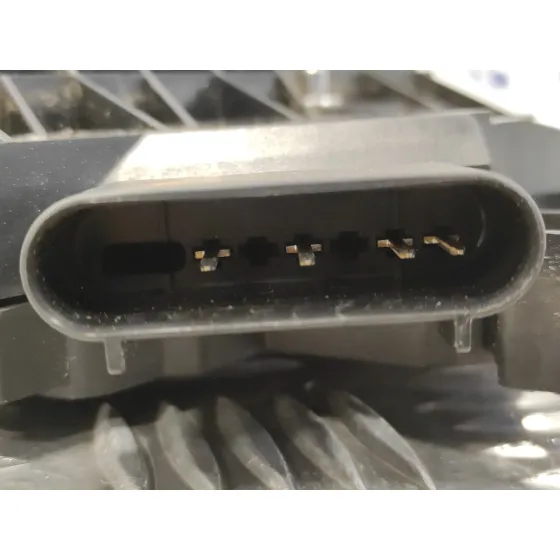 Cerradura Puerta Delantera Derecha para Ford Fiesta (Cb1)