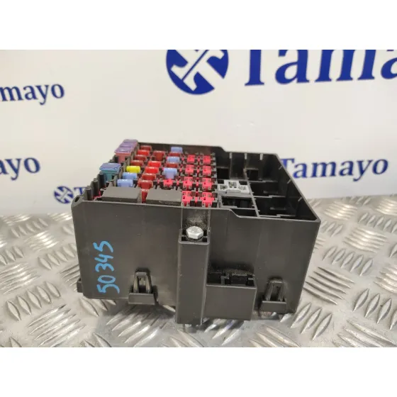 Caja Reles / Fusibles para Ford Fiesta (Cb1)