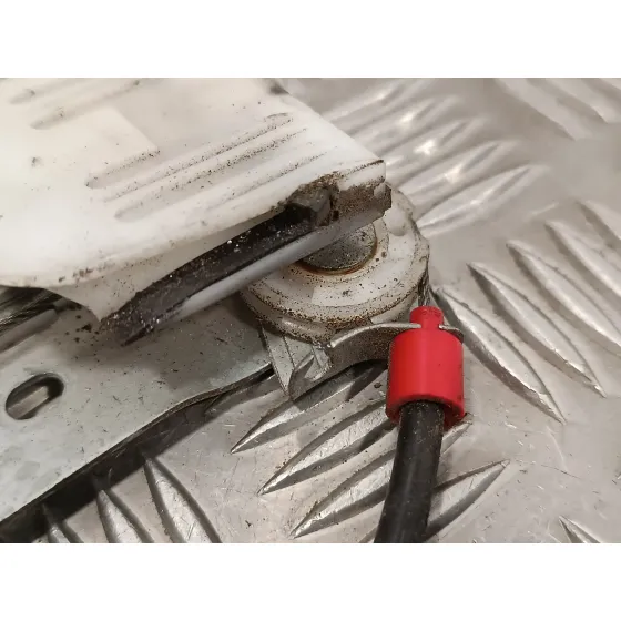 Elevalunas Delantero Izquierdo para Ford Fiesta (Cb1)