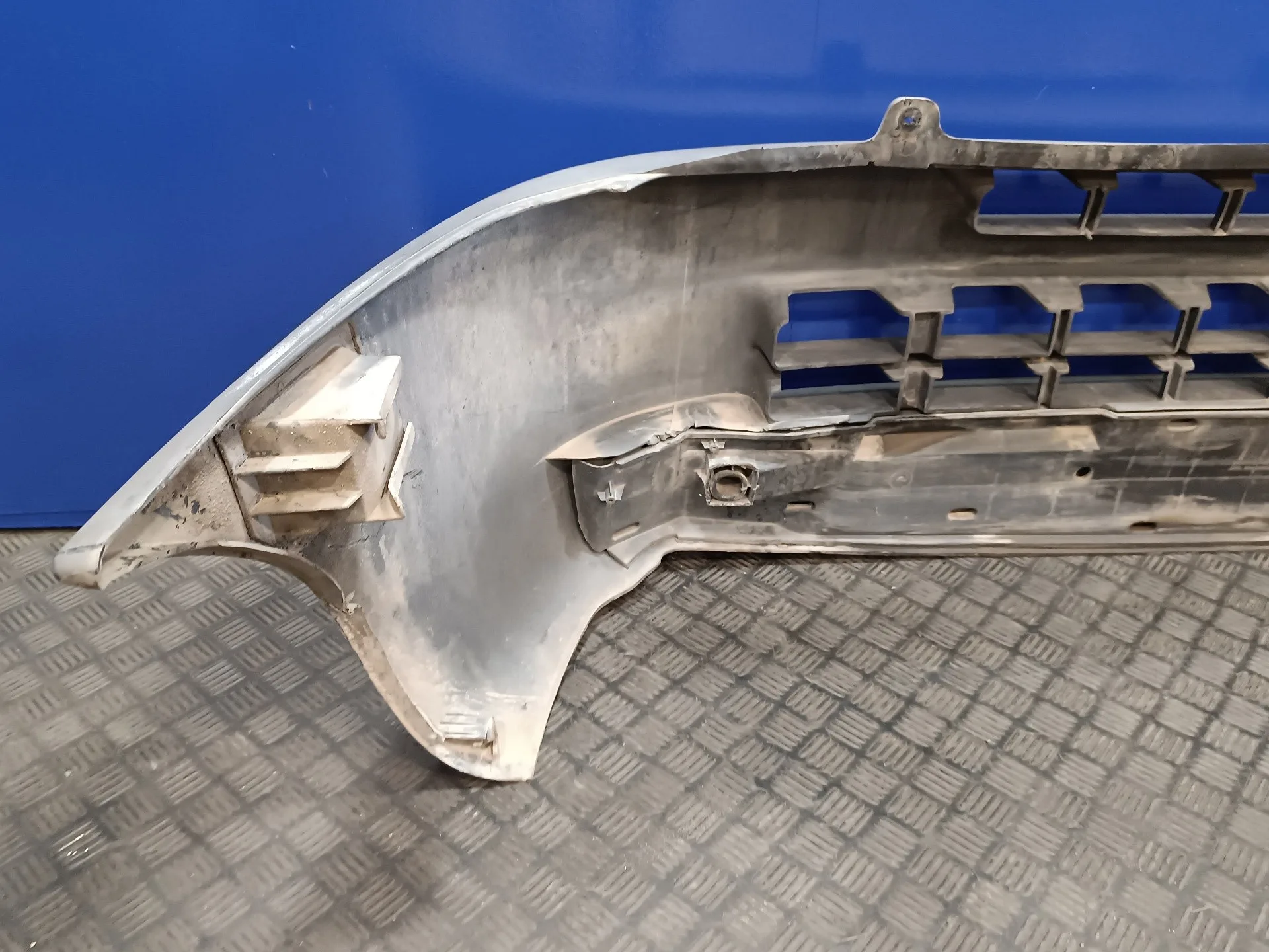 Paragolpes Delantero para Peugeot Boxer Caja Cerr. Techo Sobreelev. (Rs3700)(230)(->'02)