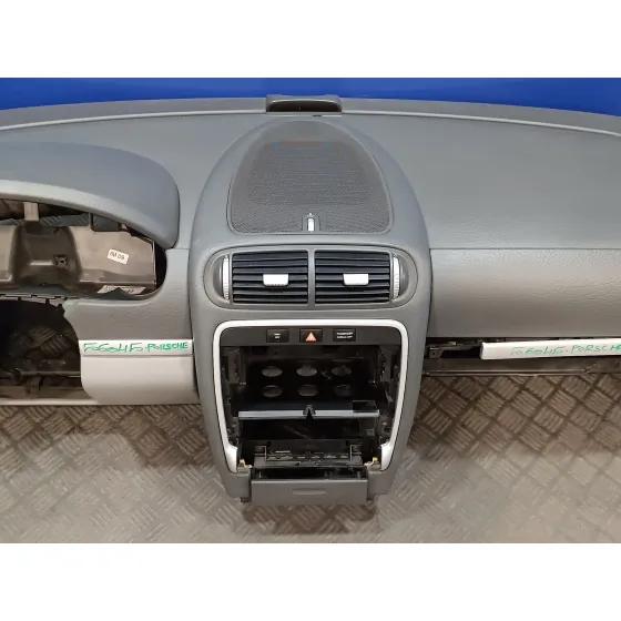 Salpicadero para Porsche Cayenne (Typ 9Pa)