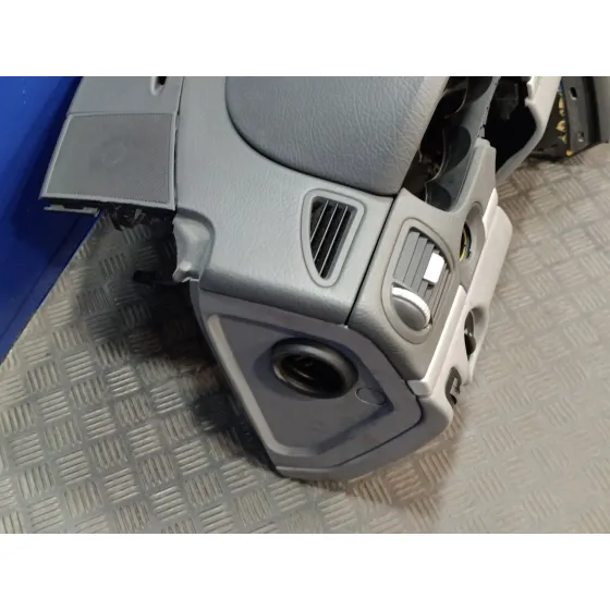 Salpicadero para Porsche Cayenne (Typ 9Pa)