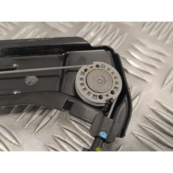 Elevalunas Delantero Derecho para Seat Ateca (Kh7)