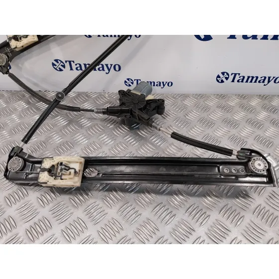 Elevalunas Delantero Izquierdo para Seat Ateca (Kh7)