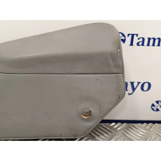 Moldura para Porsche Cayenne (Typ 9Pa)