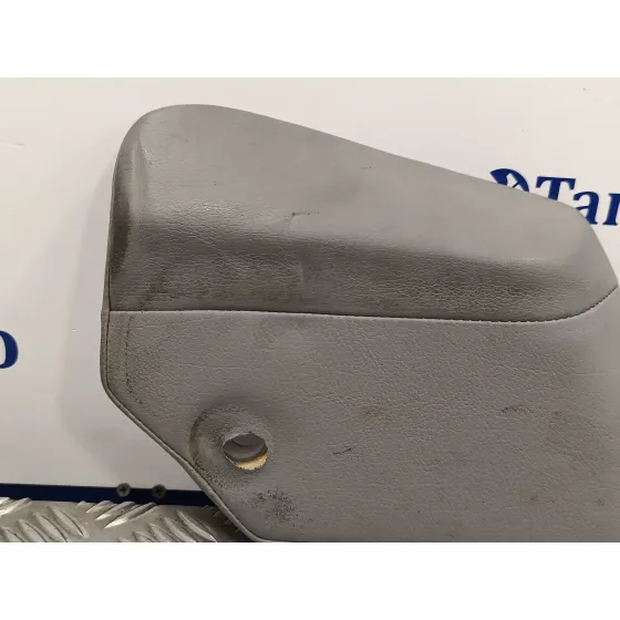 Moldura para Porsche Cayenne (Typ 9Pa)