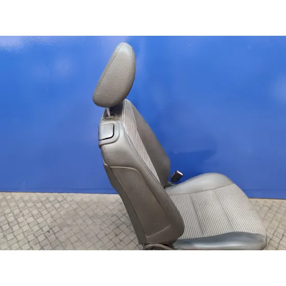 Asiento Delantero Derecho para Mercedes-Benz Clase A (W169)