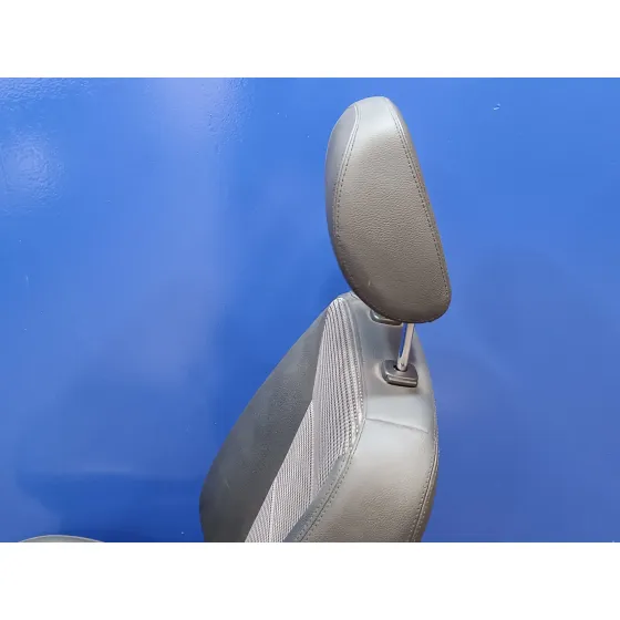 Asiento Delantero Derecho para Mercedes-Benz Clase A (W169)