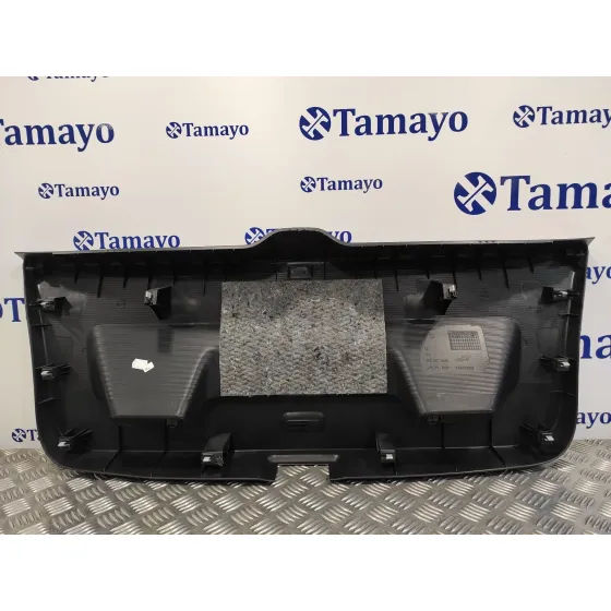 Guarnecido Porton Trasero para Volkswagen Polo (6R1)