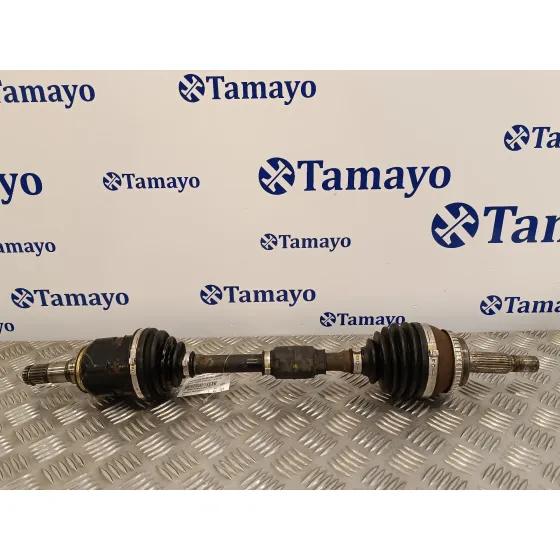 Transmision Delantera Derecha para Toyota Corolla Verso (R1)