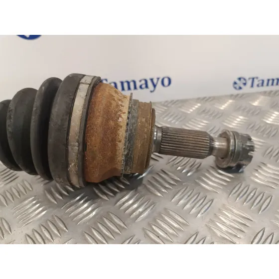 Transmision Trasera Derecha para Mitsubishi Montero (V60/V70)