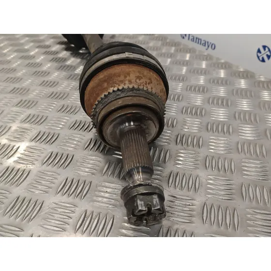 Transmision Trasera Derecha para Mitsubishi Montero (V60/V70)