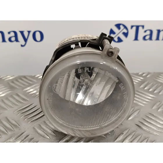 Faro Antiniebla Derecho para Jeep Patriot