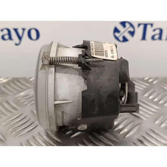 Faro Antiniebla Derecho para Jeep Patriot