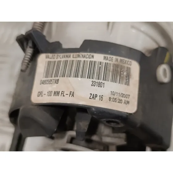 Faro Antiniebla Derecho para Jeep Patriot