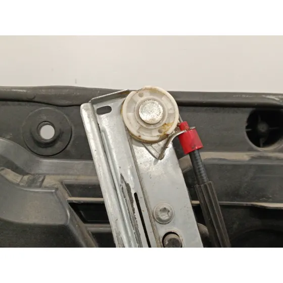 Elevalunas Delantero Derecho para Ford Fiesta (Cb1)