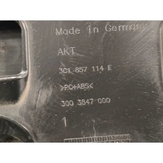 Guantera para Volkswagen Passat Variant (365)